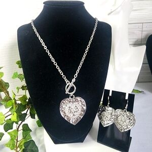 Silver Heart Necklace and Earrings Set Toggle Clasp New